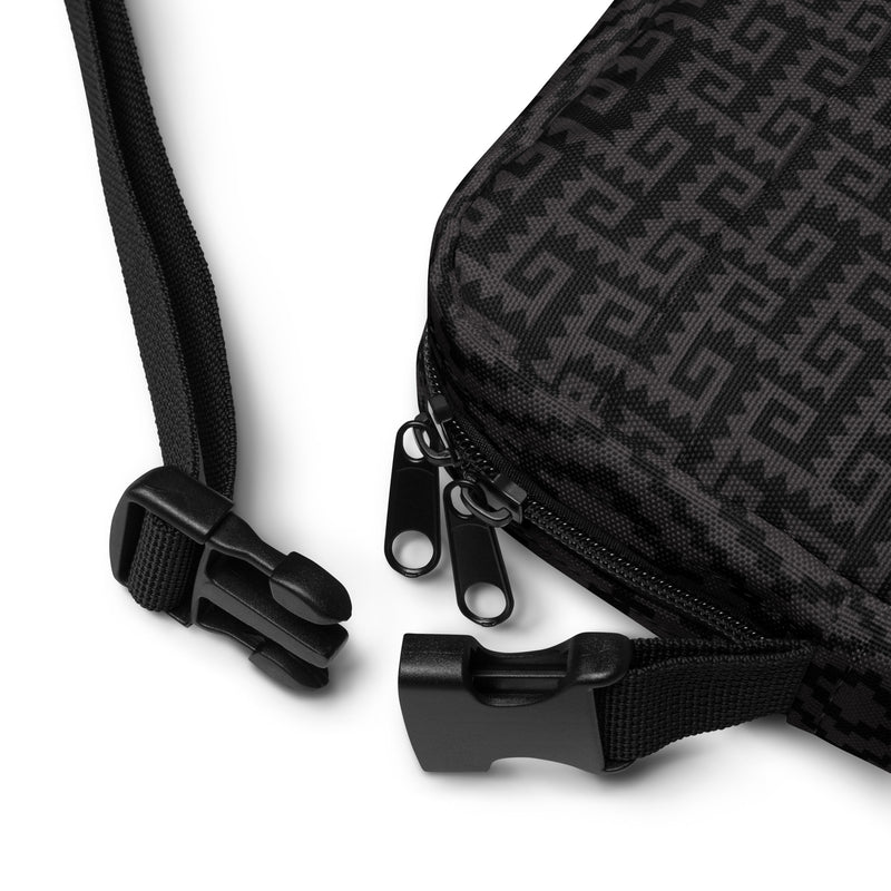 Bolso bandolera utilitario con grecas zapotecas