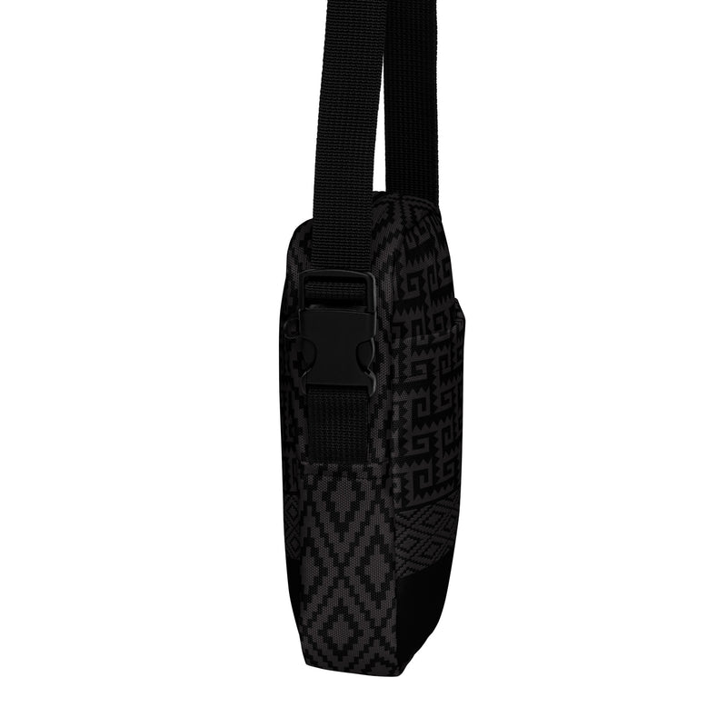 Bolso bandolera utilitario con grecas zapotecas